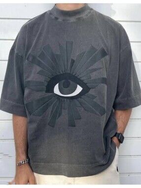 House Of Errors Washed Black Graphic Short Sleeve Tee with Eye Motif. Size M